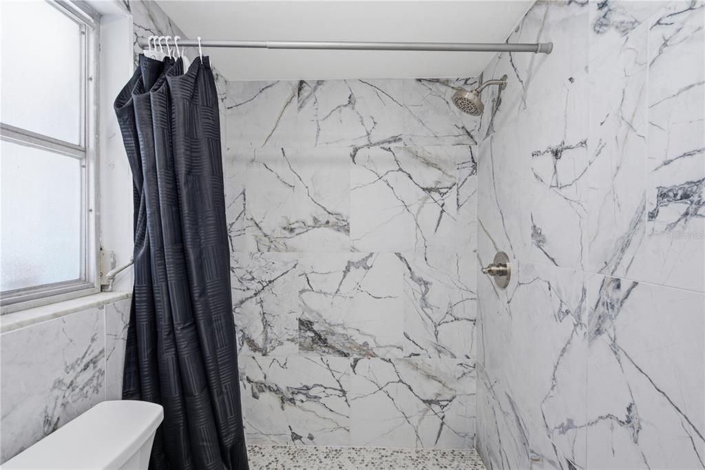 For Sale: $439,000 (3 beds, 2 baths, 2142 Square Feet)