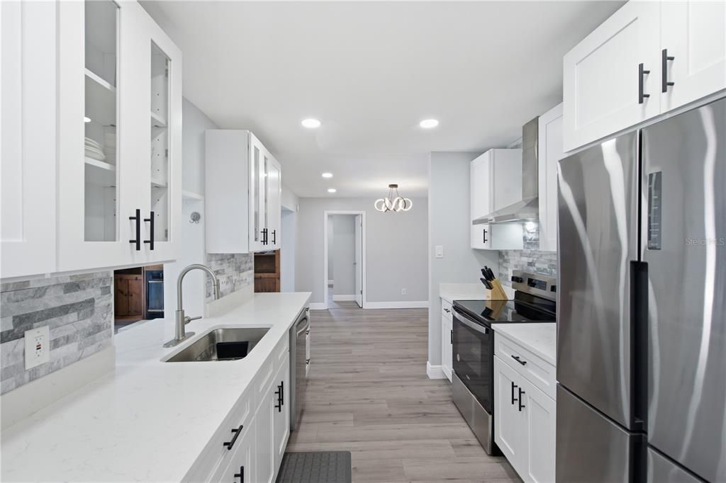 For Sale: $439,000 (3 beds, 2 baths, 2142 Square Feet)