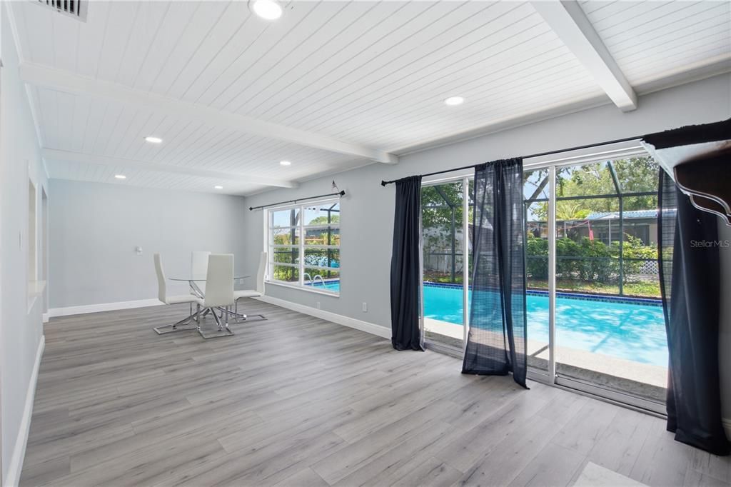 For Sale: $439,000 (3 beds, 2 baths, 2142 Square Feet)