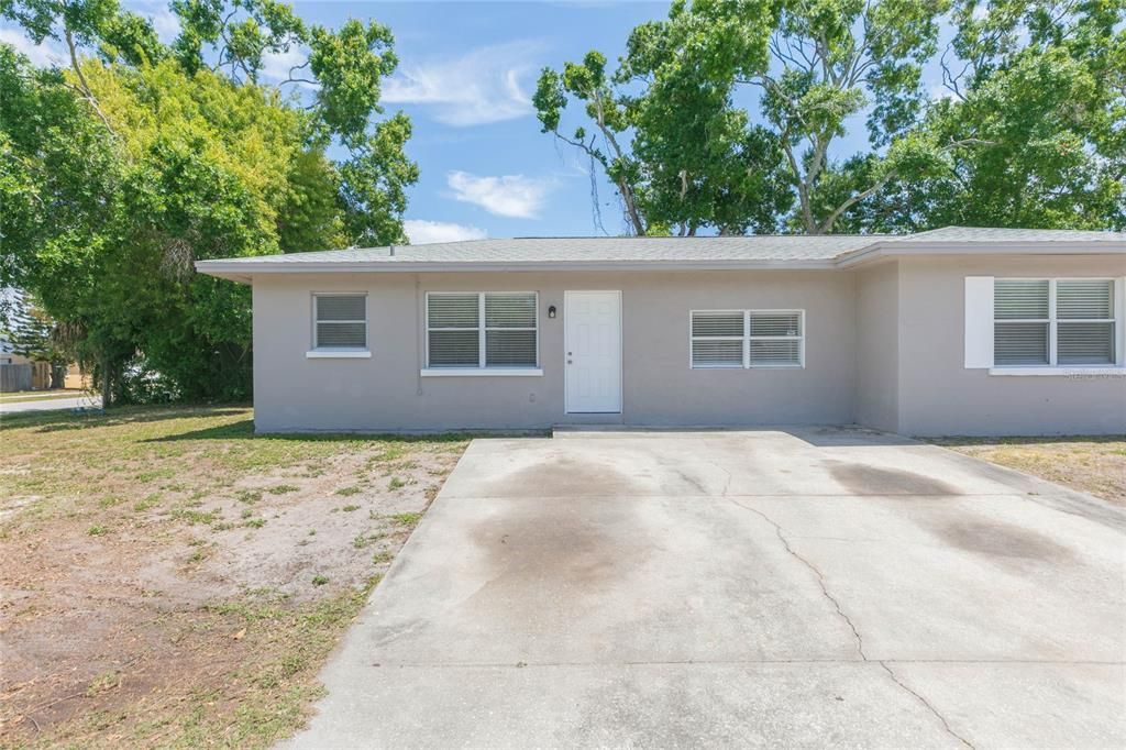 For Rent: $2,225 (2 beds, 2 baths, 1018 Square Feet)