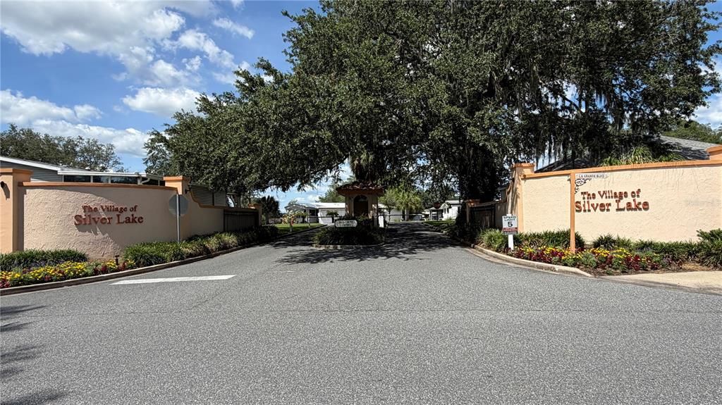 For Sale: $150,000 (2 beds, 2 baths, 960 Square Feet)