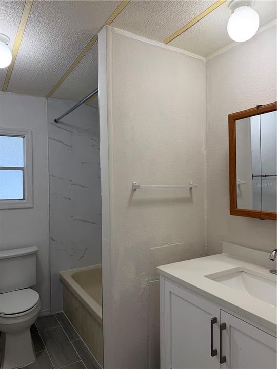For Sale: $150,000 (2 beds, 2 baths, 960 Square Feet)