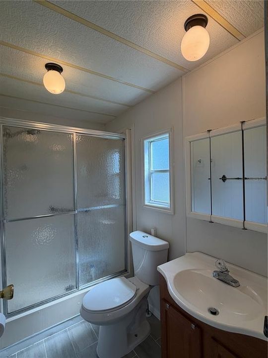 For Sale: $150,000 (2 beds, 2 baths, 960 Square Feet)