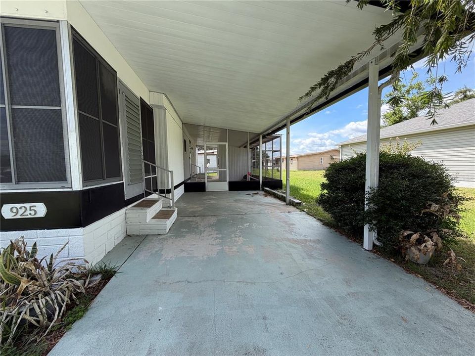For Sale: $150,000 (2 beds, 2 baths, 960 Square Feet)