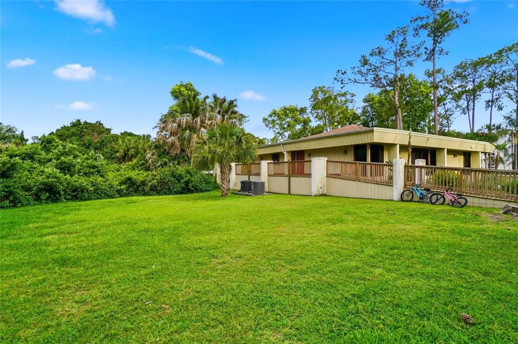 For Sale: $75,000 (2 beds, 2 baths, 1366 Square Feet)