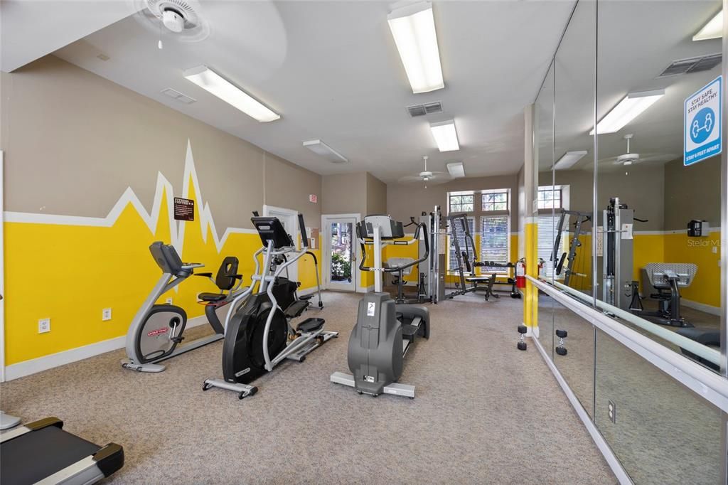 For Sale: $145,000 (1 beds, 1 baths, 552 Square Feet)