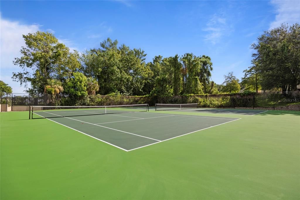 For Sale: $145,000 (1 beds, 1 baths, 552 Square Feet)