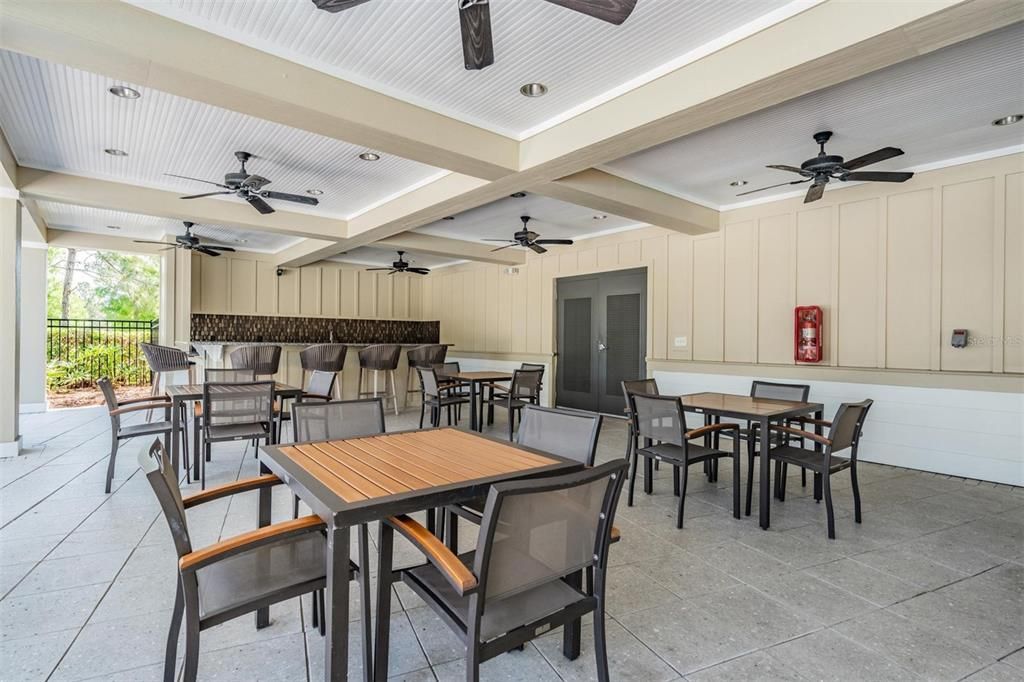 For Sale: $739,000 (4 beds, 3 baths, 2518 Square Feet)