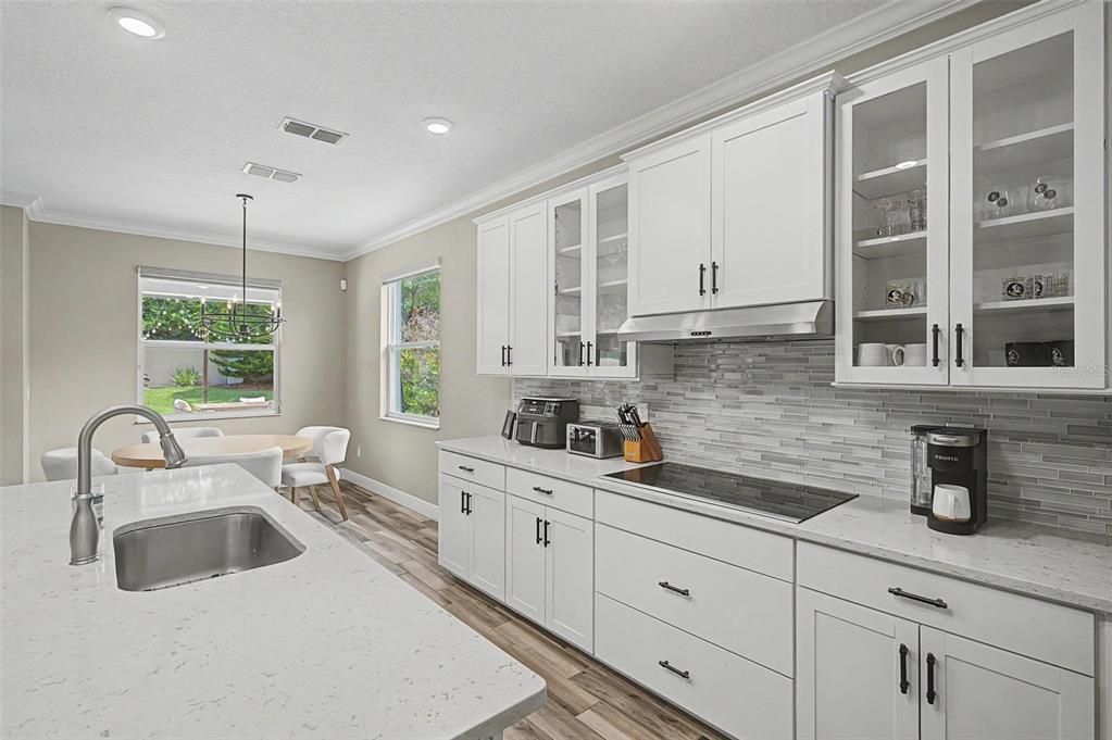 For Sale: $739,000 (4 beds, 3 baths, 2518 Square Feet)