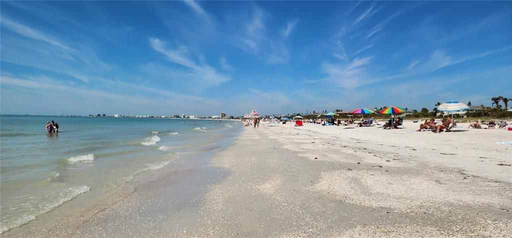 For Rent: $2,800 (2 beds, 2 baths, 1131 Square Feet)