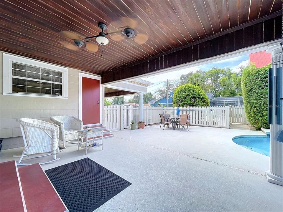 For Sale: $535,000 (2 beds, 2 baths, 3184 Square Feet)