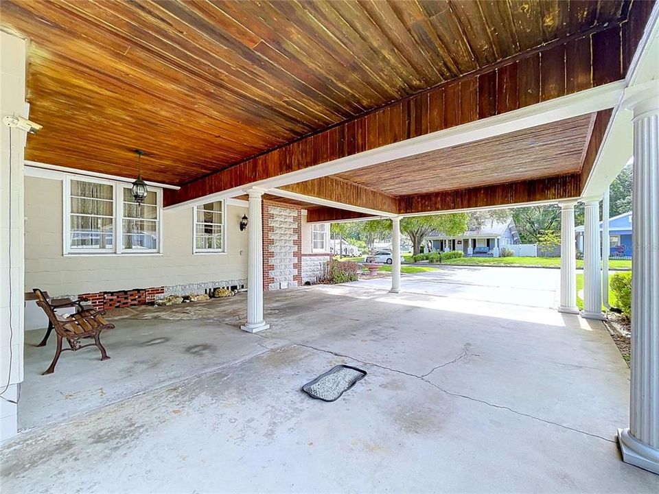 For Sale: $535,000 (2 beds, 2 baths, 3184 Square Feet)