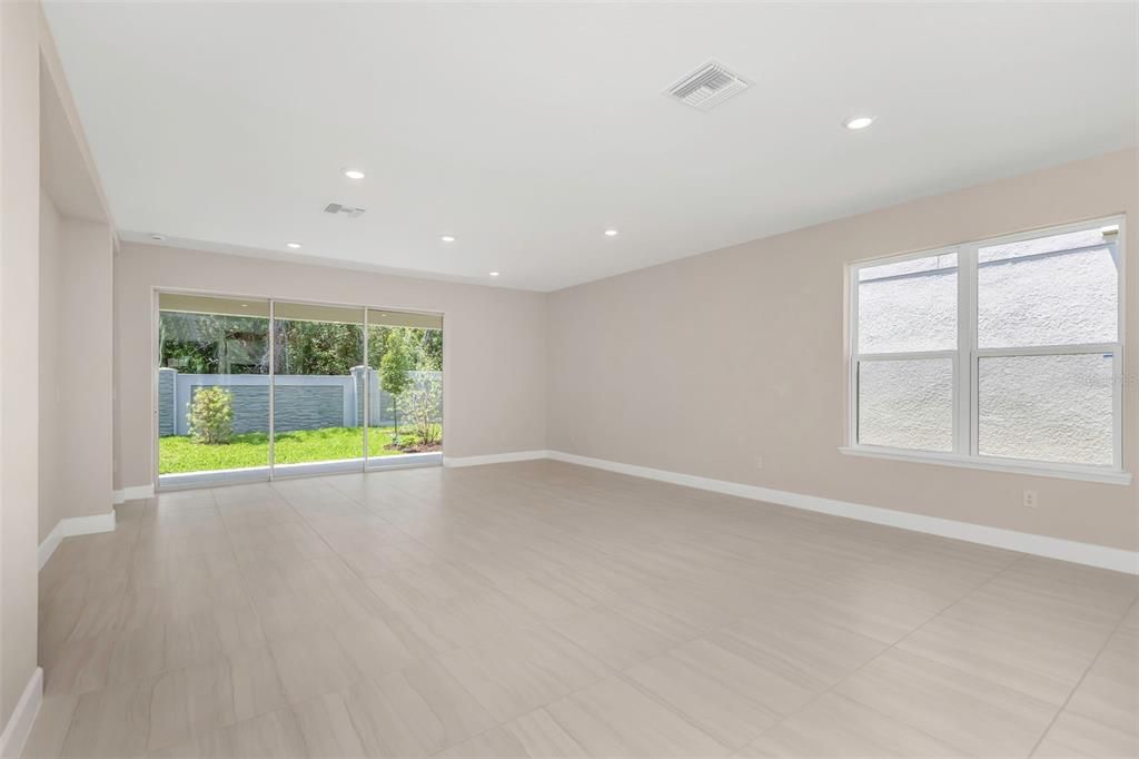 For Rent: $4,000 (4 beds, 3 baths, 2399 Square Feet)