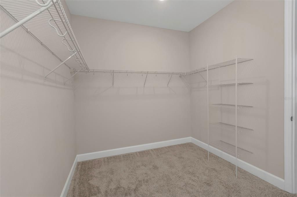 For Rent: $4,000 (4 beds, 3 baths, 2399 Square Feet)