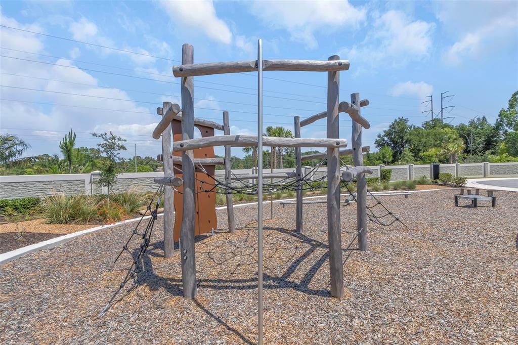 For Rent: $4,000 (4 beds, 3 baths, 2399 Square Feet)
