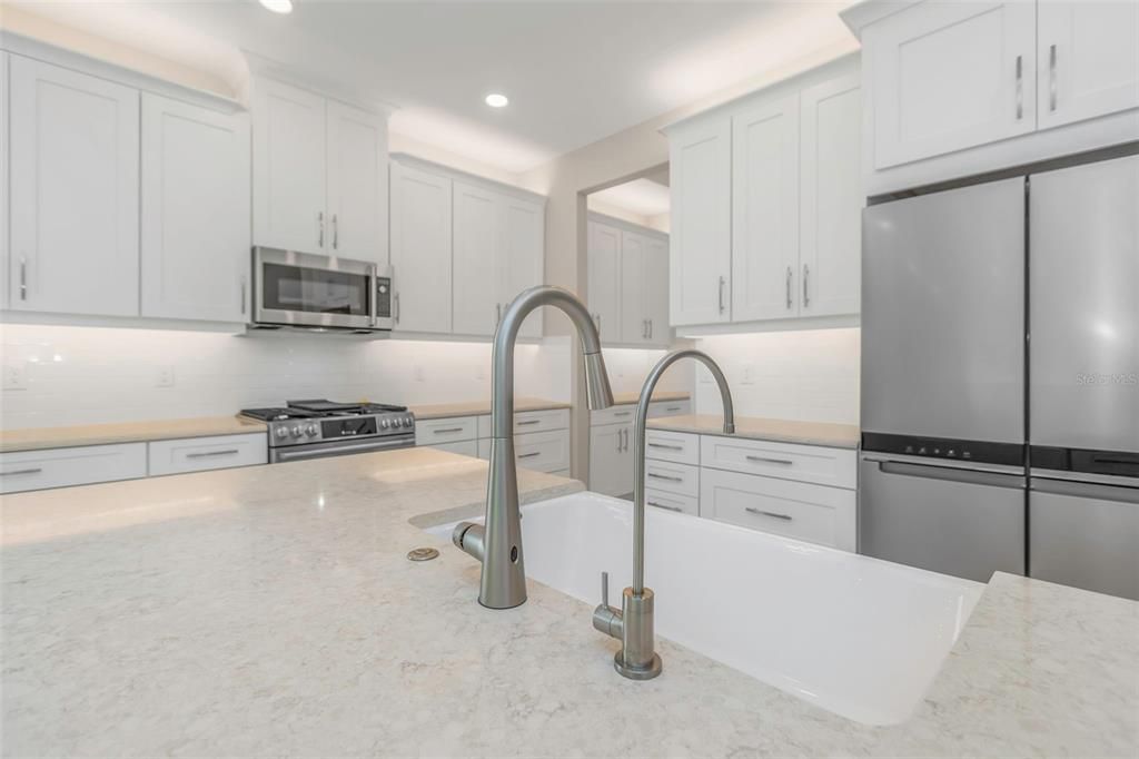 For Rent: $4,000 (4 beds, 3 baths, 2399 Square Feet)