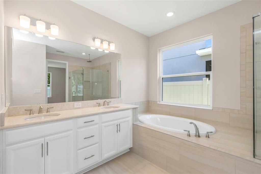 For Rent: $4,000 (4 beds, 3 baths, 2399 Square Feet)