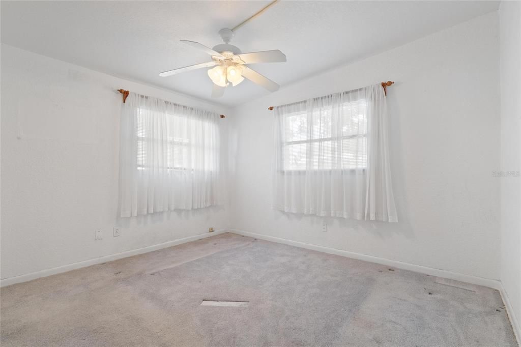En Venta: $289,000 (3 camas, 1 baños, 1096 Pies cuadrados)