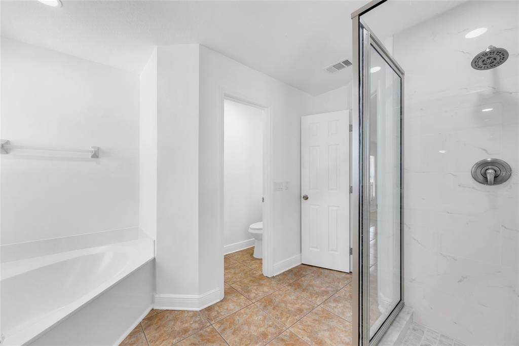 For Sale: $449,900 (3 beds, 2 baths, 1782 Square Feet)