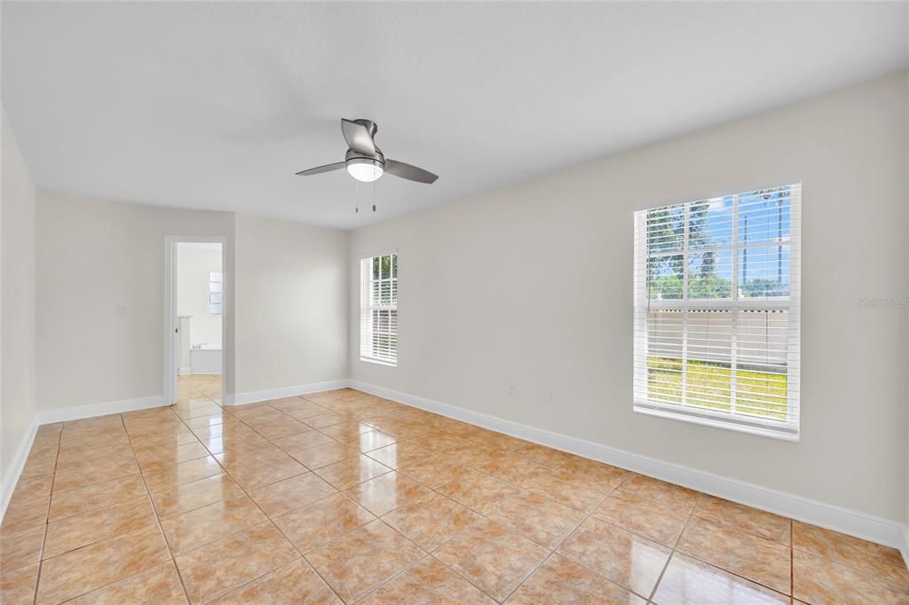 For Sale: $449,900 (3 beds, 2 baths, 1782 Square Feet)
