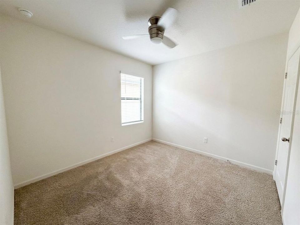 For Rent: $1,925 (4 beds, 2 baths, 1830 Square Feet)