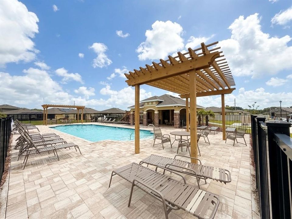 For Rent: $1,925 (4 beds, 2 baths, 1830 Square Feet)