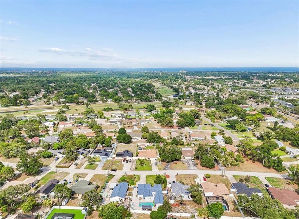 For Sale: $749,900 (5 beds, 3 baths, 2215 Square Feet)