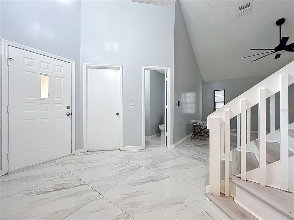 В аренду: $2,750 (3 спален, 2 ванн, 1721 Квадратных фут)