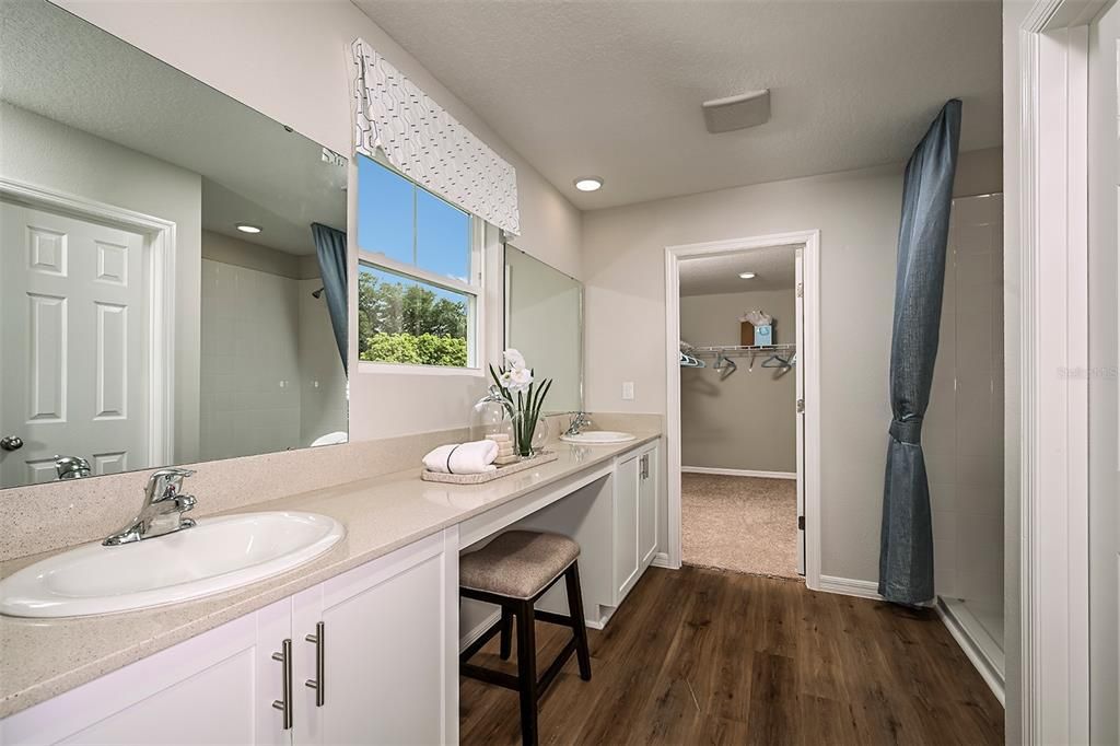 For Sale: $377,845 (5 beds, 3 baths, 2421 Square Feet)