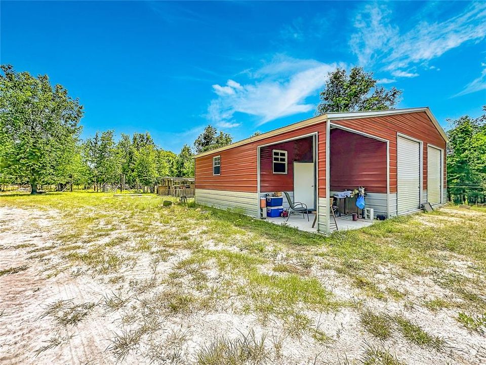 For Sale: $350,000 (4 beds, 3 baths, 2452 Square Feet)