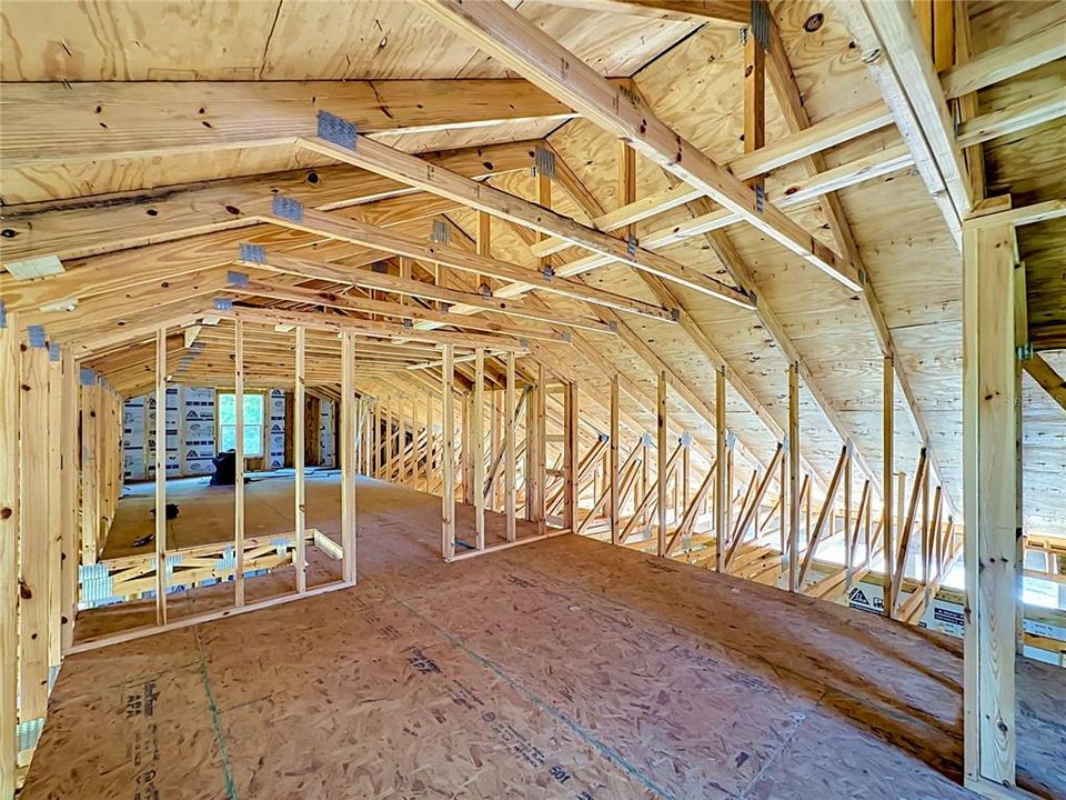 For Sale: $350,000 (4 beds, 3 baths, 2452 Square Feet)