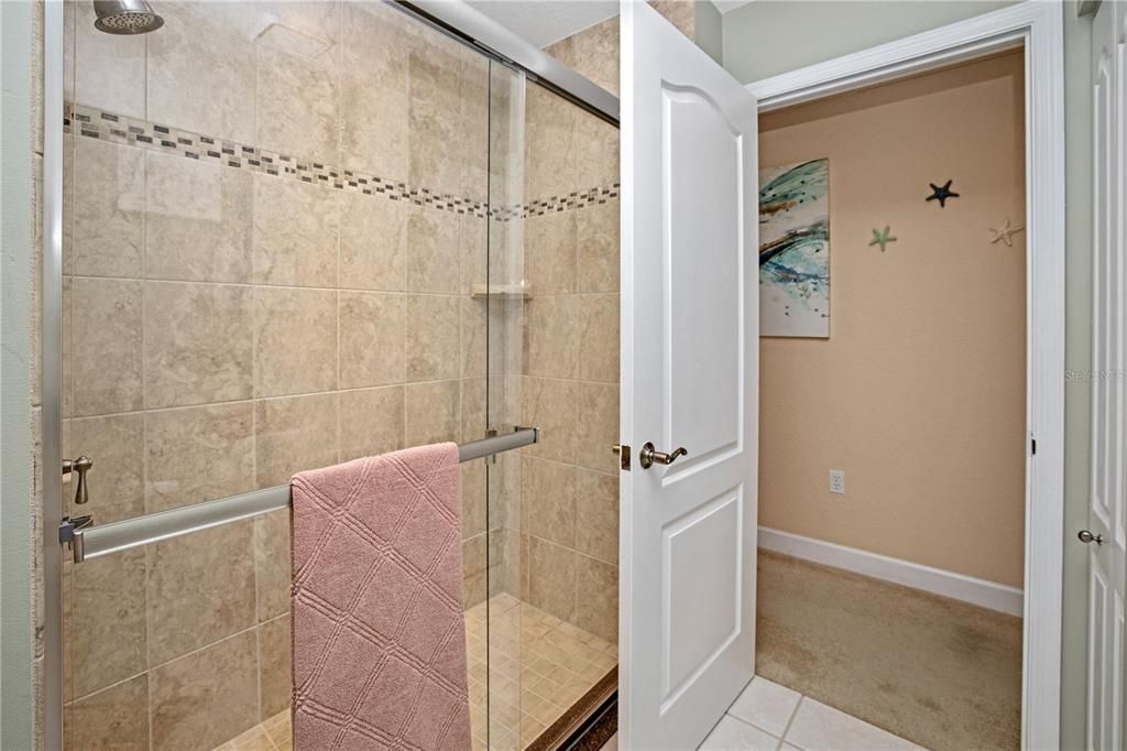 На продажу: $479,500 (2 спален, 2 ванн, 1877 Квадратных фут)