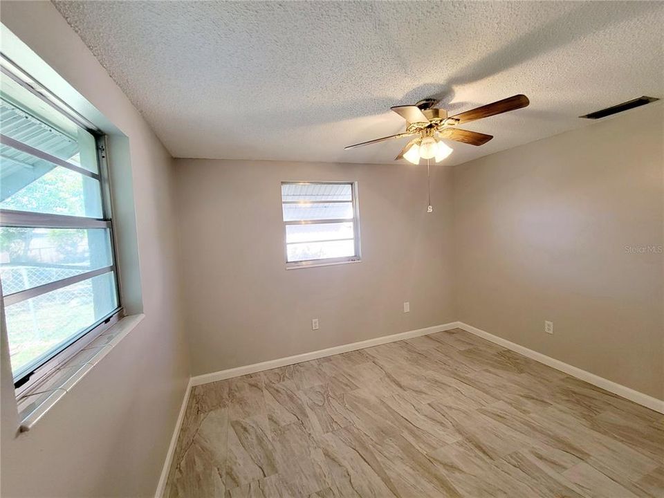 En Venta: $229,900 (3 camas, 2 baños, 1096 Pies cuadrados)