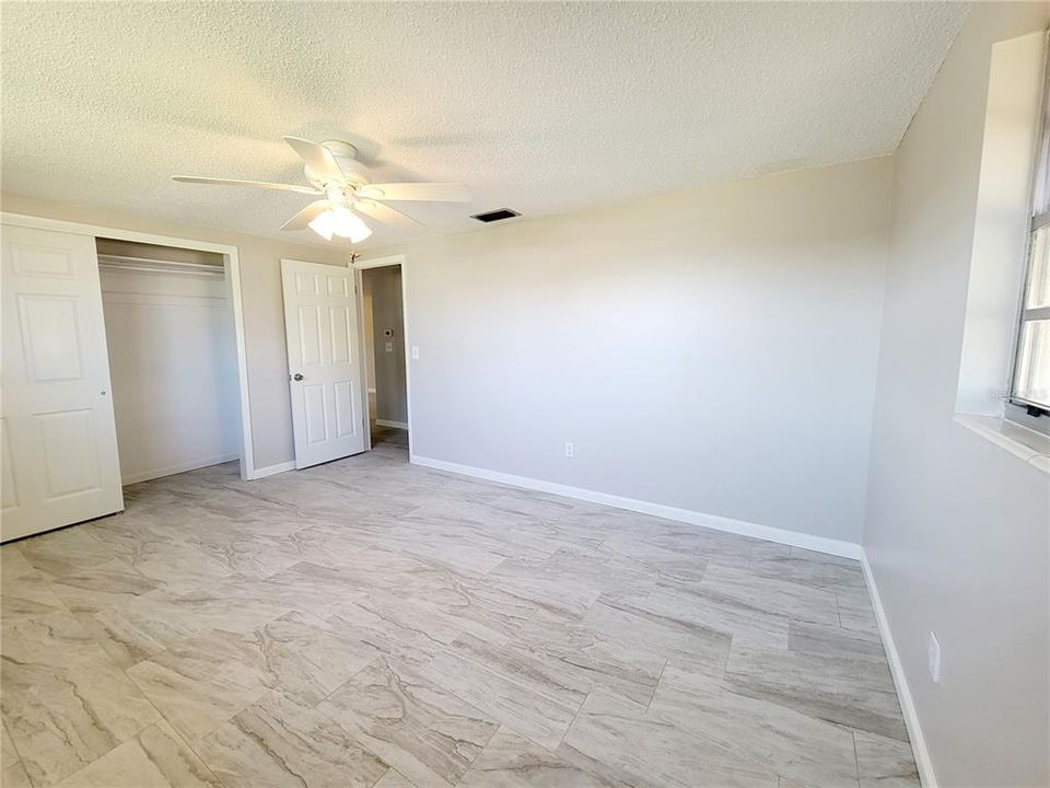 En Venta: $229,900 (3 camas, 2 baños, 1096 Pies cuadrados)