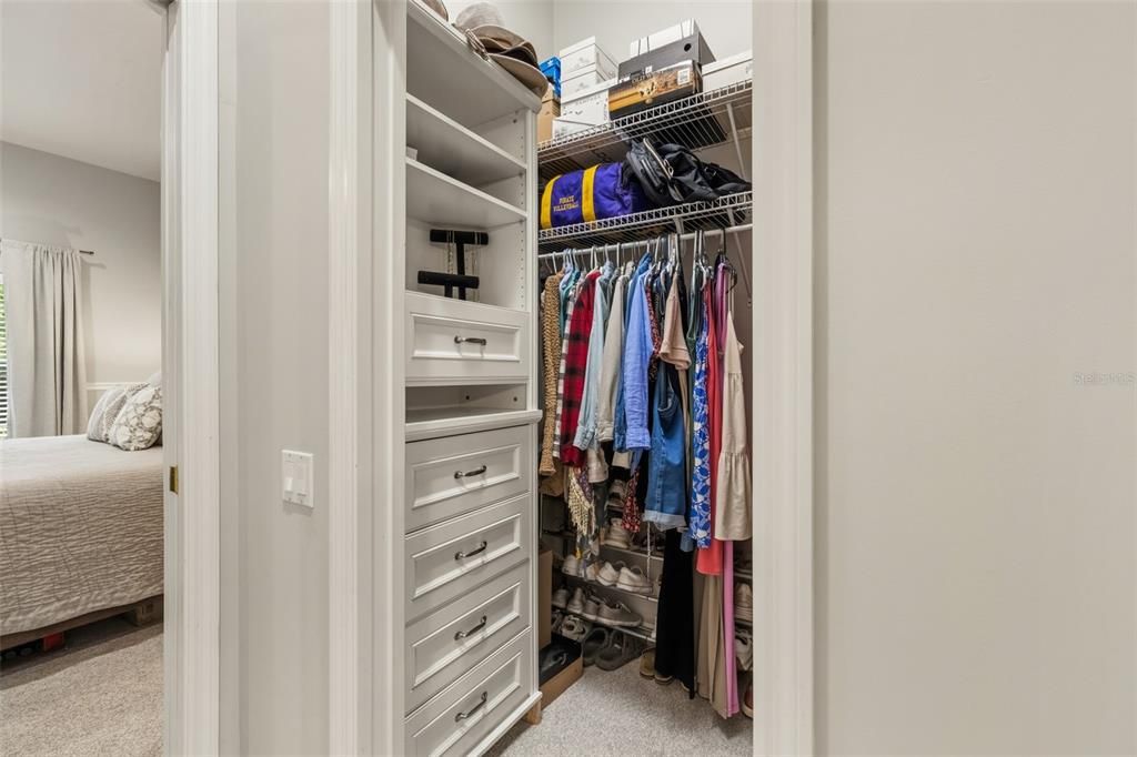 En Venta: $749,900 (3 camas, 2 baños, 2778 Pies cuadrados)