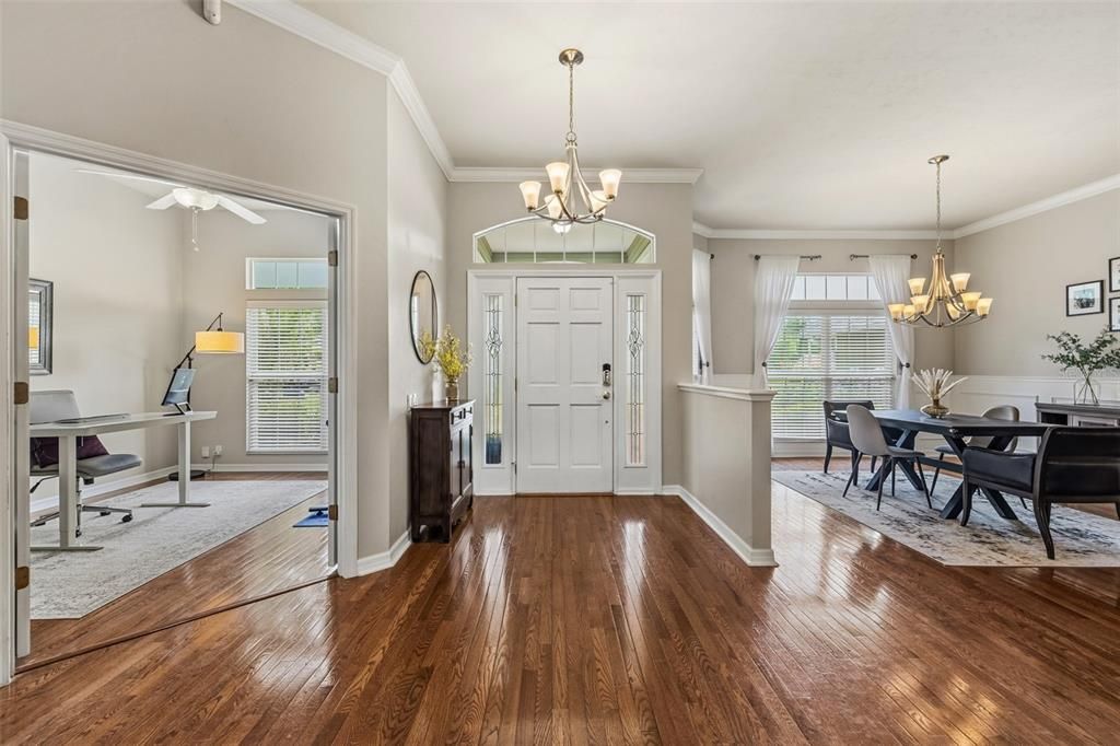 En Venta: $749,900 (3 camas, 2 baños, 2778 Pies cuadrados)