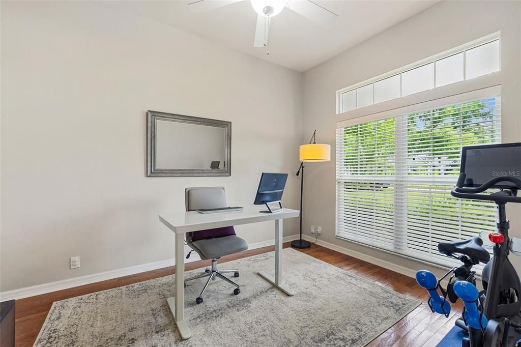 En Venta: $749,900 (3 camas, 2 baños, 2778 Pies cuadrados)