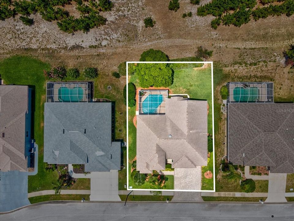 Activo con contrato: $415,000 (3 camas, 2 baños, 2034 Pies cuadrados)