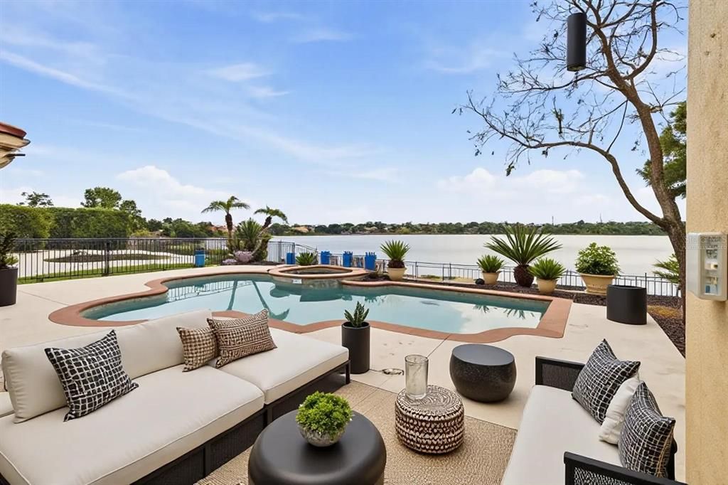 For Sale: $1,375,000 (5 beds, 3 baths, 3107 Square Feet)