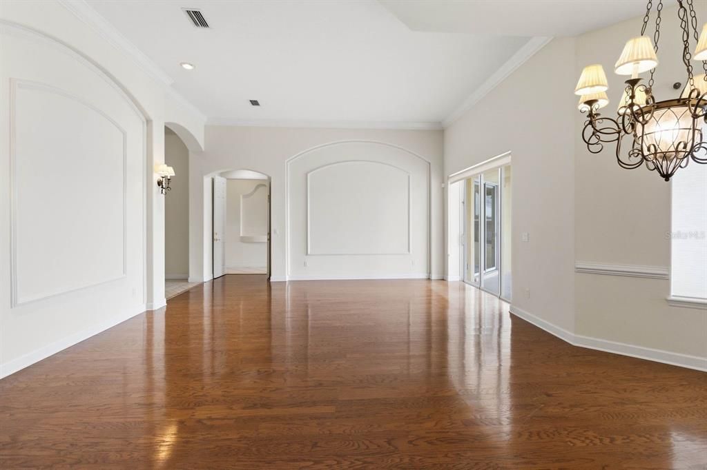 For Sale: $1,375,000 (5 beds, 3 baths, 3107 Square Feet)