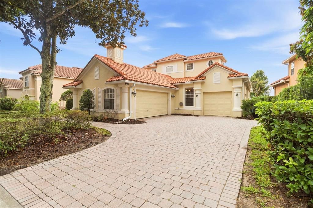 For Sale: $1,375,000 (5 beds, 3 baths, 3107 Square Feet)