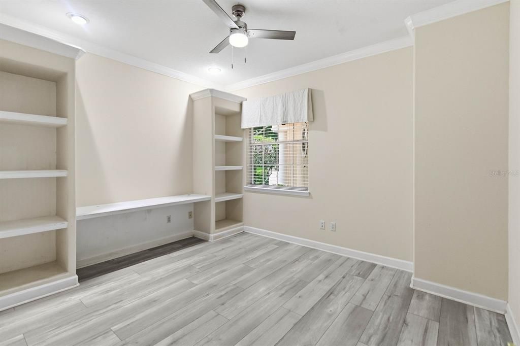 For Sale: $1,375,000 (5 beds, 3 baths, 3107 Square Feet)