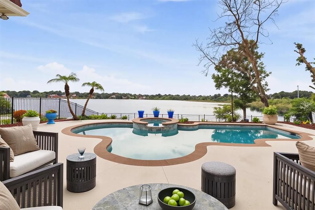 For Sale: $1,375,000 (5 beds, 3 baths, 3107 Square Feet)