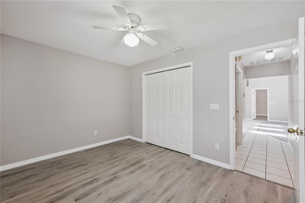 For Sale: $425,000 (3 beds, 2 baths, 1875 Square Feet)