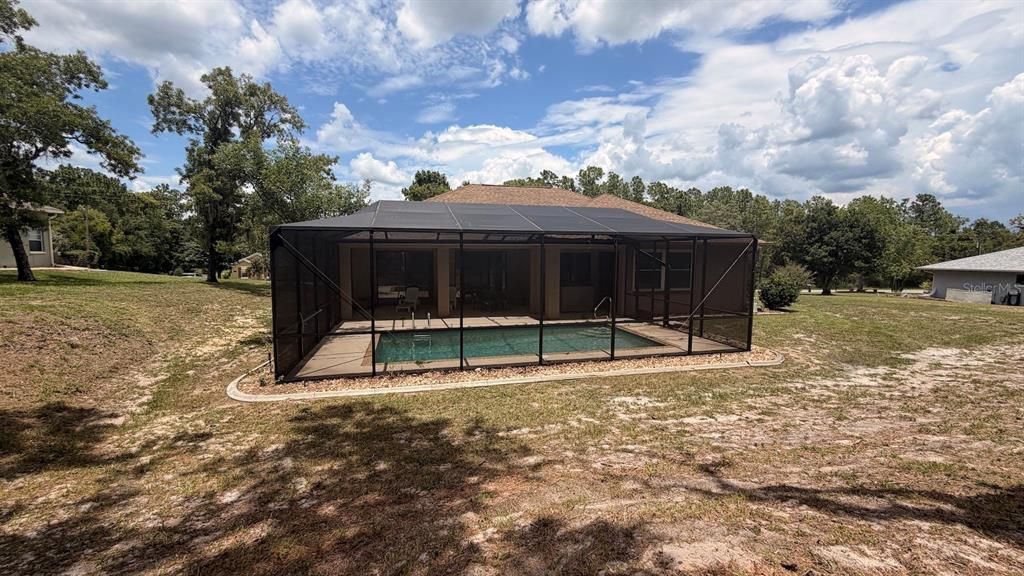 For Sale: $199,999 (3 beds, 2 baths, 1799 Square Feet)