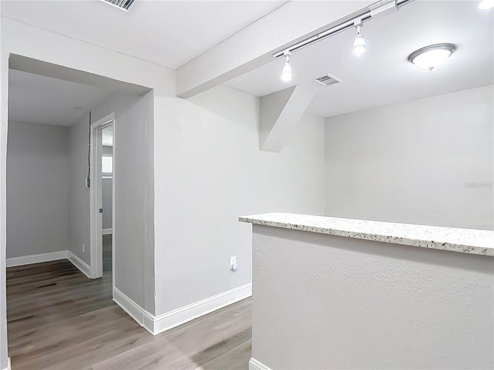 En Venta: $352,000 (4 camas, 2 baños, 1622 Pies cuadrados)