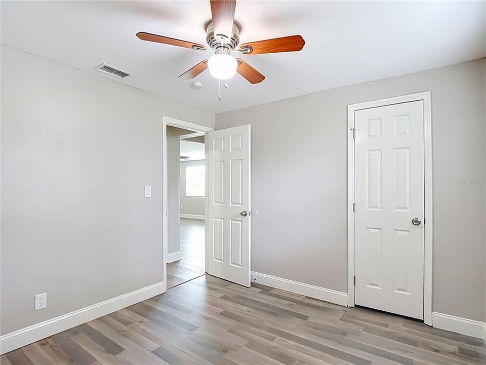 En Venta: $352,000 (4 camas, 2 baños, 1622 Pies cuadrados)