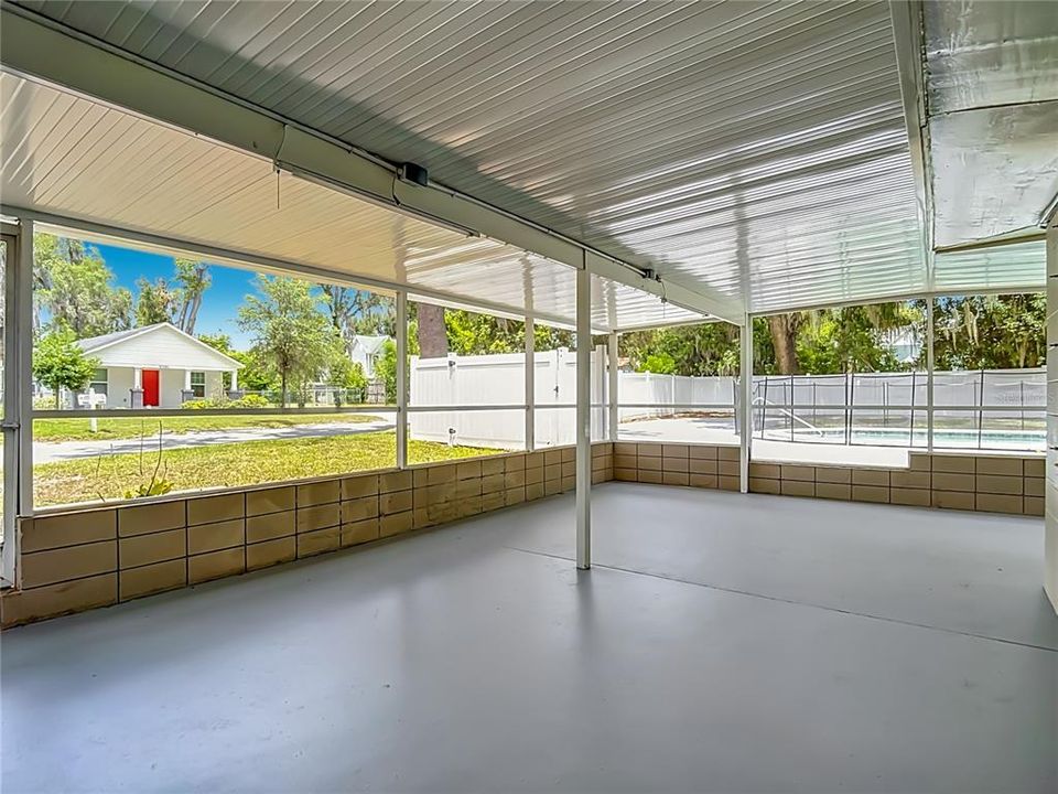 En Venta: $352,000 (4 camas, 2 baños, 1622 Pies cuadrados)