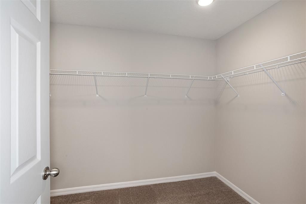 For Sale: $354,681 (4 beds, 2 baths, 1850 Square Feet)