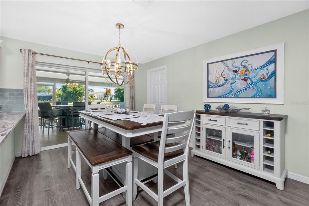 For Sale: $335,000 (3 beds, 2 baths, 1739 Square Feet)